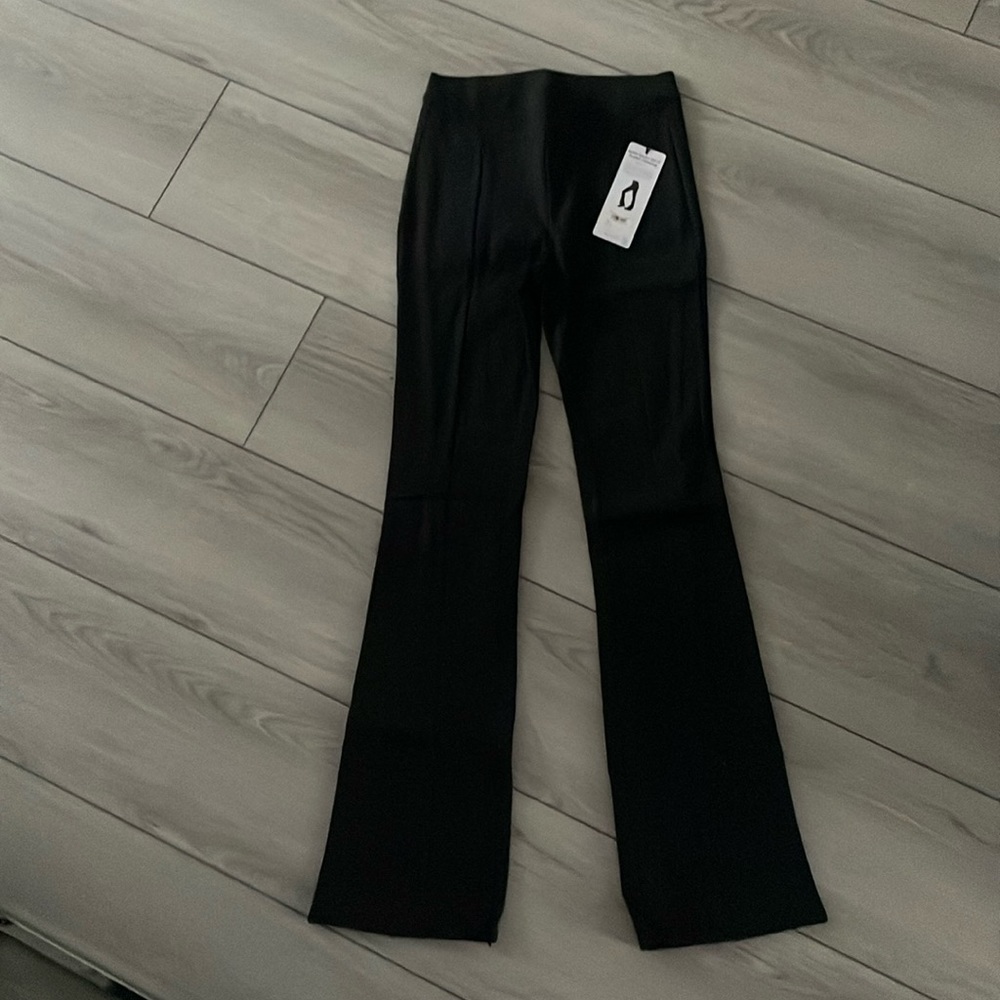 BNWT Alo High-waisted Zip It Flare Legging